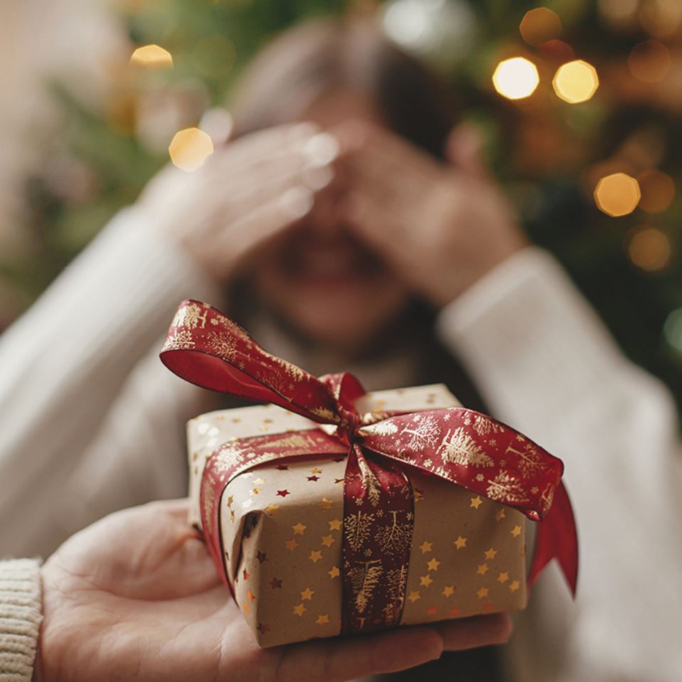 2647764 GC- 2024 Holiday 720 × 720