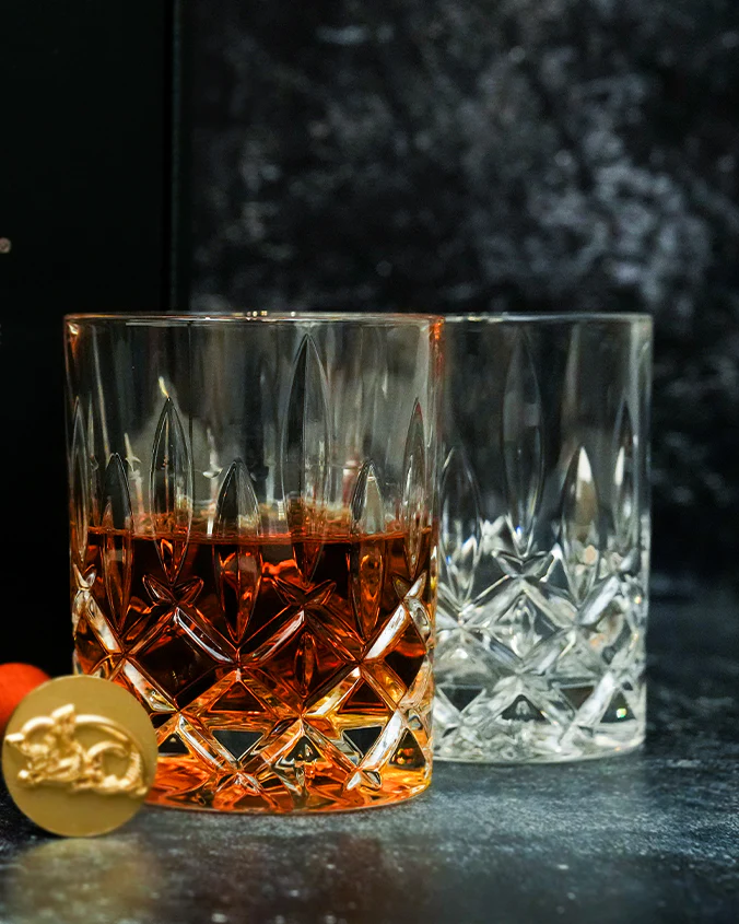 Mortons-whiskey-glasses